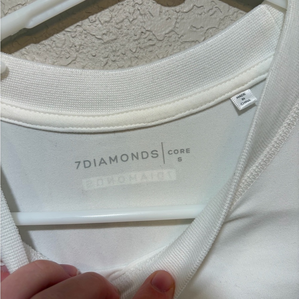 7 Diamonds Women's White Short Sleeve Tee - Picture 2 of 2